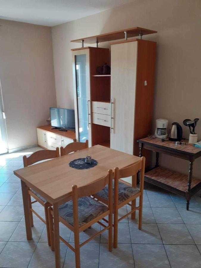Apartments Felicce Banjol Extérieur photo